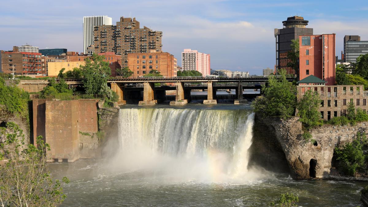 High Falls - Best things to do in Rochester NY this weekend.