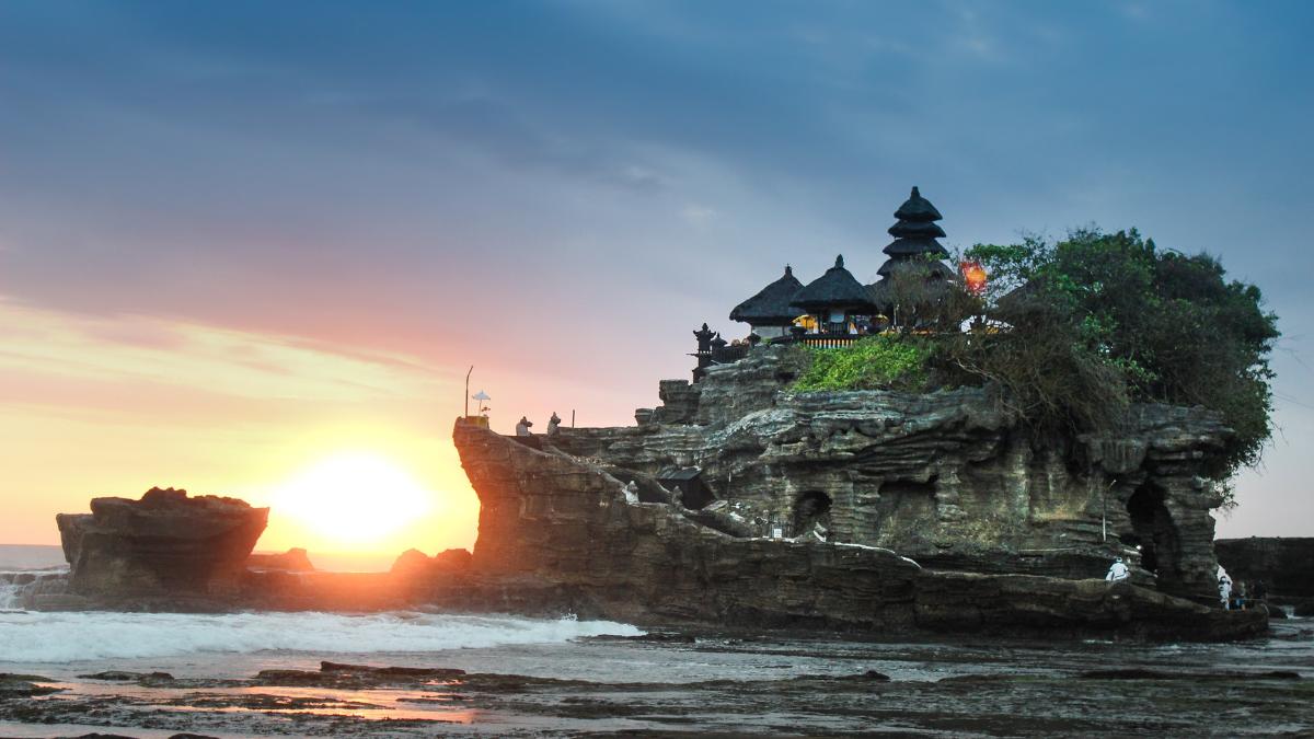 Pura Tanah Lot Temple Bali
